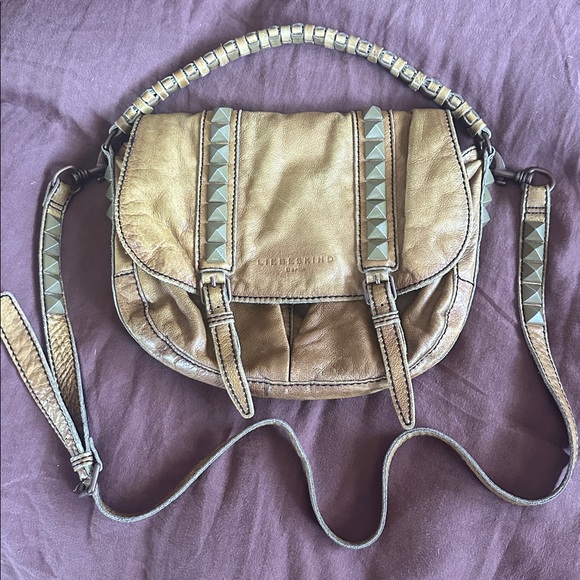 🇩🇪Liebeskind Berlin ‘Hailey’ Tan Leather studded, punk rock, crossbody purse EUC - Picture 2 of 16